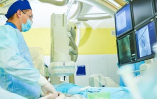 angiografia sendo realizada