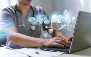 enfermeiro utilizando pacs/ris